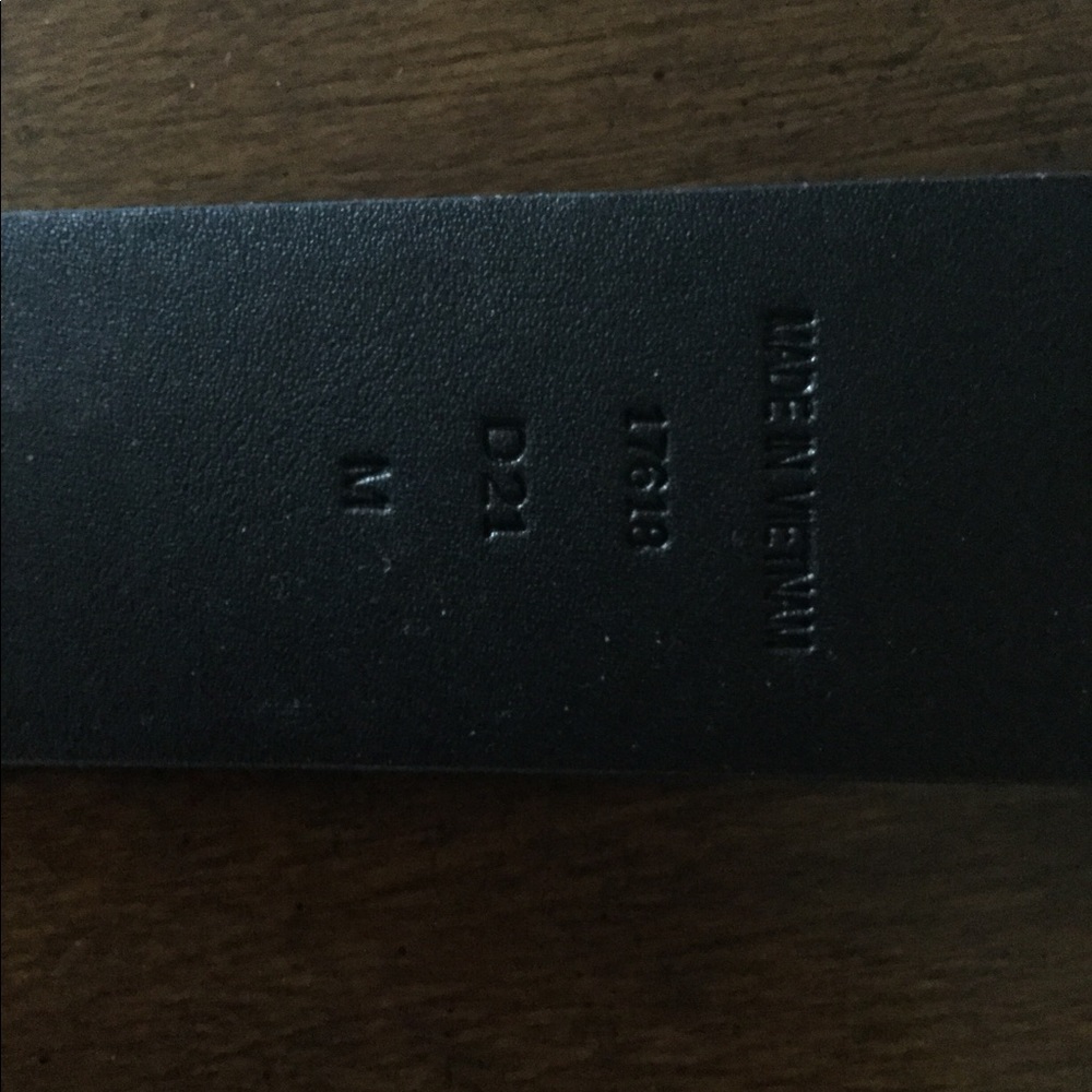 Ralph Lauren LRL Stencil gold tone logo belt - Picture 6 of 7